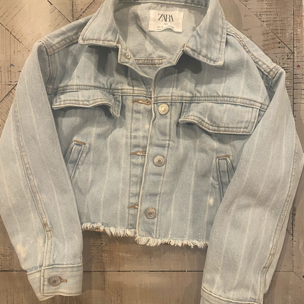 Zara Denim cropped Jacket